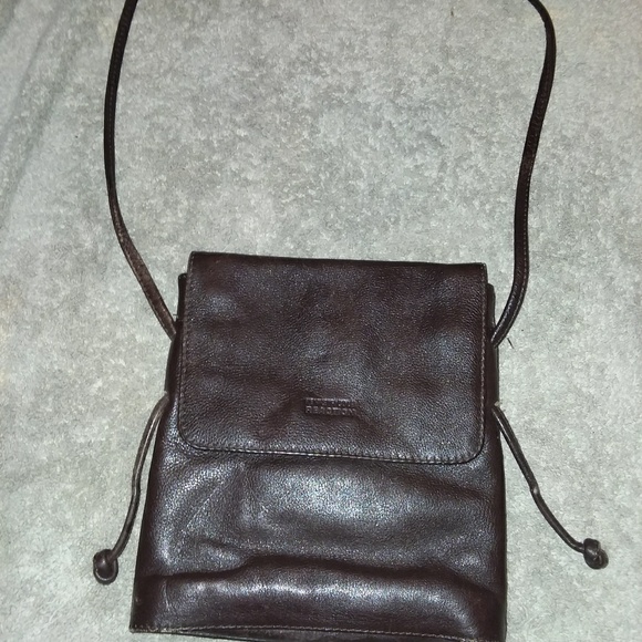 Kenneth Cole leather Crossbody/travel bag - Picture 1 of 6